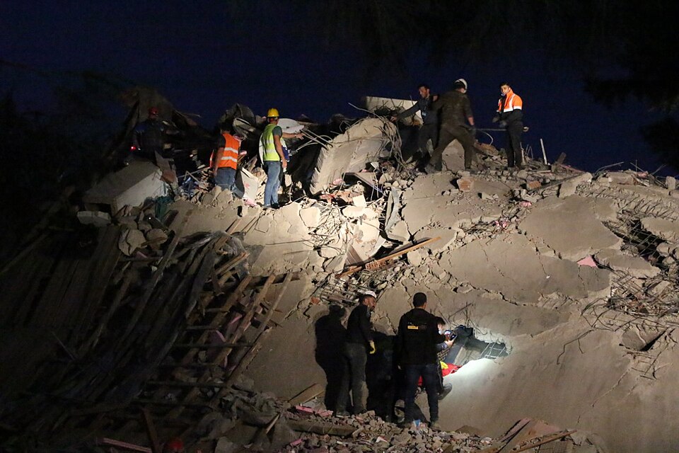 A building to heavy damaged in the 2020 Aegean Sea earthquake