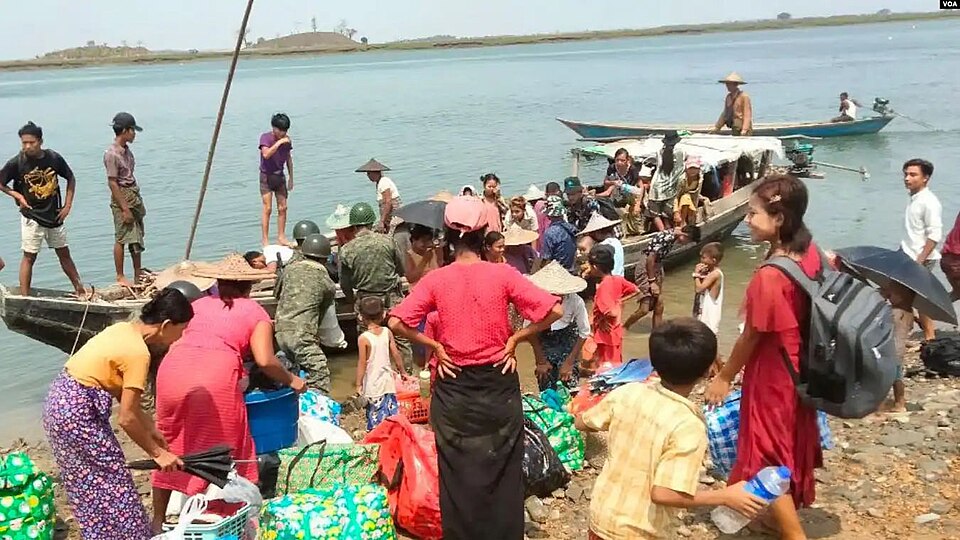 AA soldiers helped evacuation of villagers in Rakhine before Cyclone Mocha