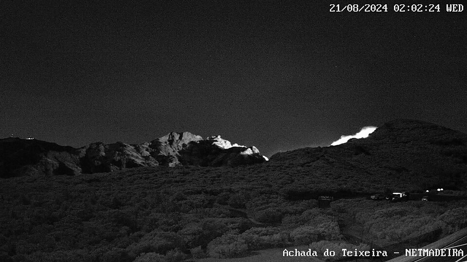 Webcam Achada do Teixeira 2024-08-21 0202